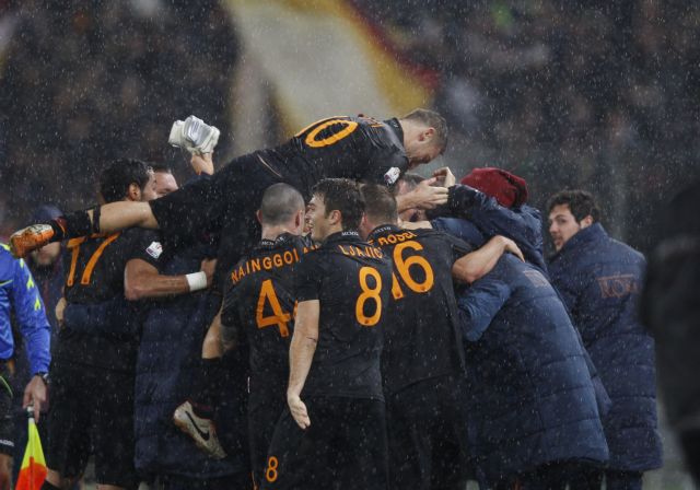 Ο Ζερβίνιο «έσπρωξε» τη Ρόμα πιο κοντά στον τελικό